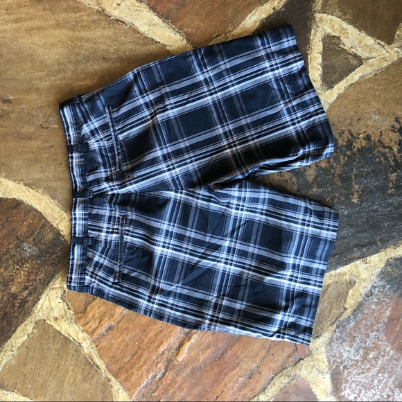 PGA Golf Navy Plaid Shorts, 32 - Picture 4 of 4